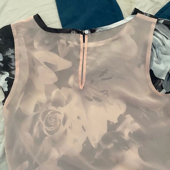 American Eagle Sheer Tee - Picture 3 of 4